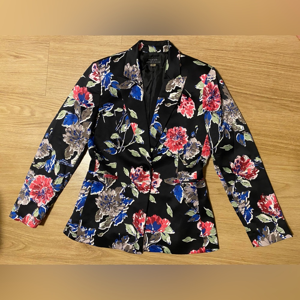 Tahari Arthur S Levine Floral Print Blazer Jacket